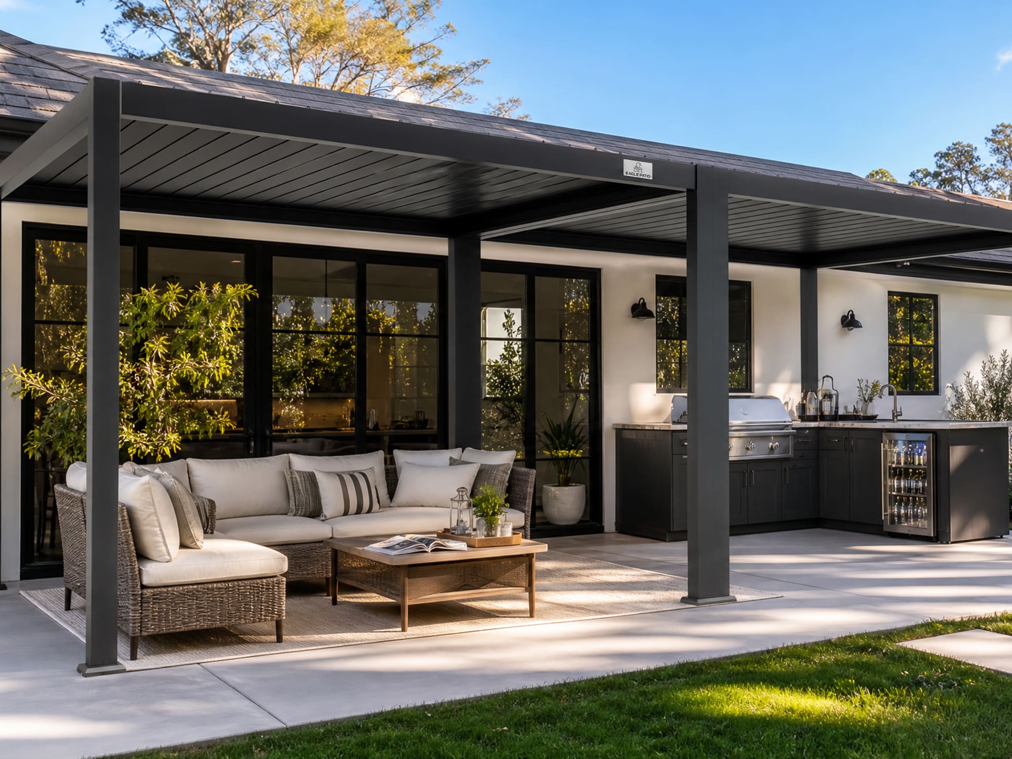 L5 Versatile Aluminum Louvered Pergola